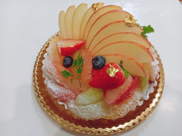 焼津市アトリエMOMOさん　タルト🍓